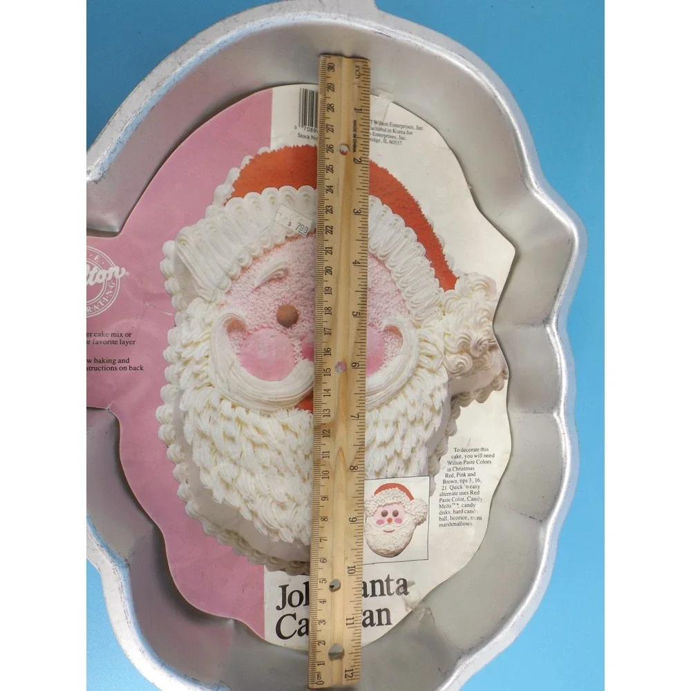 Vintage 1987 Wilton Jolly Santa Cake Pan 12